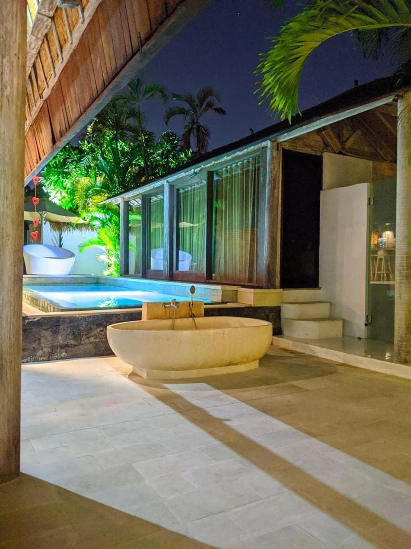 Promo Private Villa 1 Bedroom King With Pool & Jacuzzi Kuta (Bali) Exterior photo